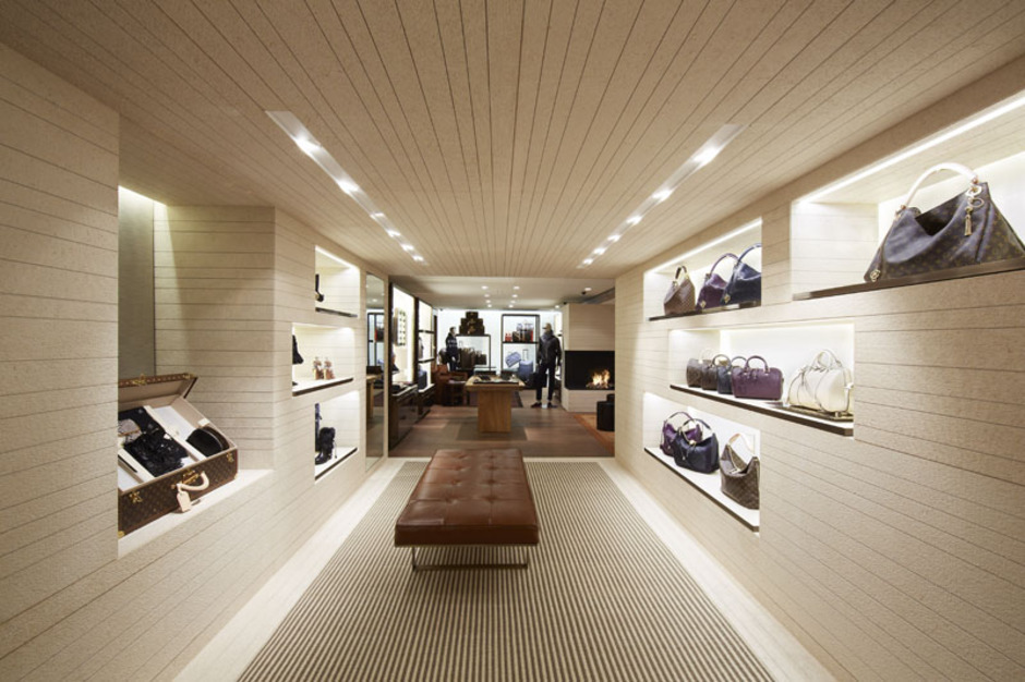 ᴊ'ᴀᴅɪᴏʀ on X: Louis Vuitton store in Gstaad, Switzerland   / X